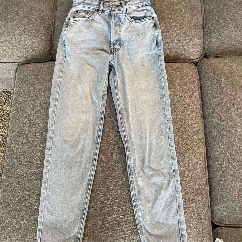 Light wash PacSun jeans